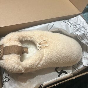 UGG Plush Slipper in Light Blue-Turquoise
